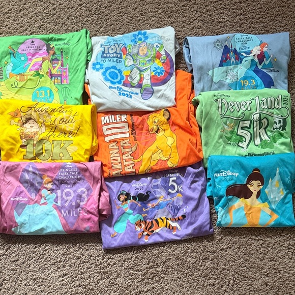 9 size ladies small Disney race shirts - Picture 1 of 10